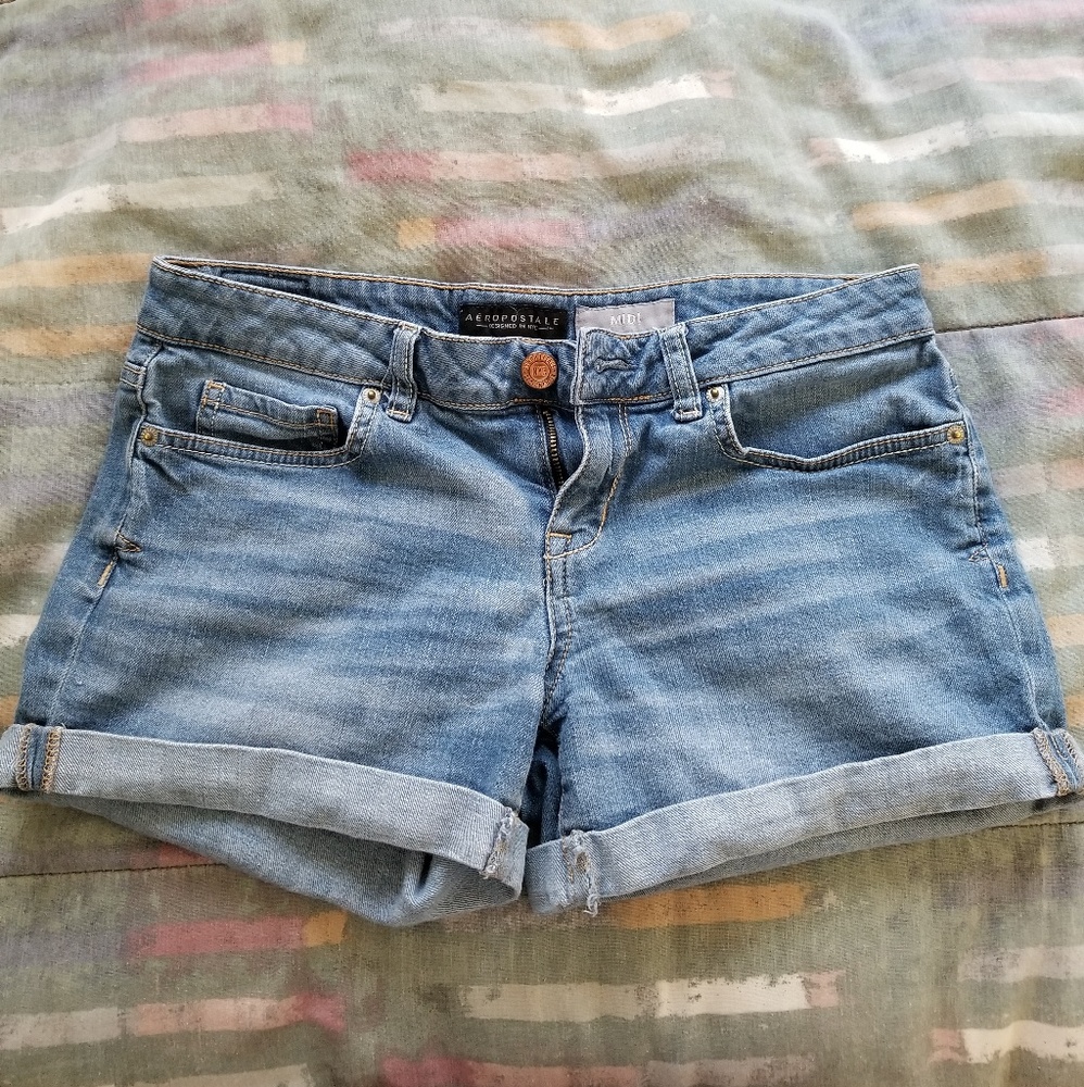Aeropostale Midi Shorts size 6